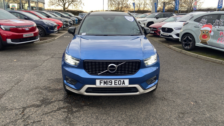 Volvo Xc40 1.5 T3 R DESIGN 5dr Petrol Estate